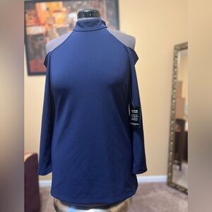 NWT- Boston Proper cold shoulder shirt- Size Small